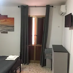 Le Isole , Trapani Italia